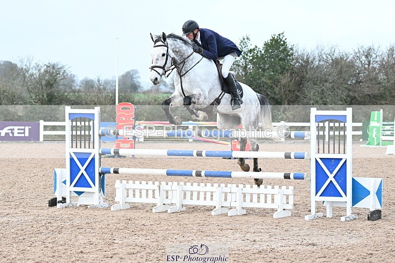 231208A-135522-01042 - Cls 6 Foxhunter & 1.20m Open