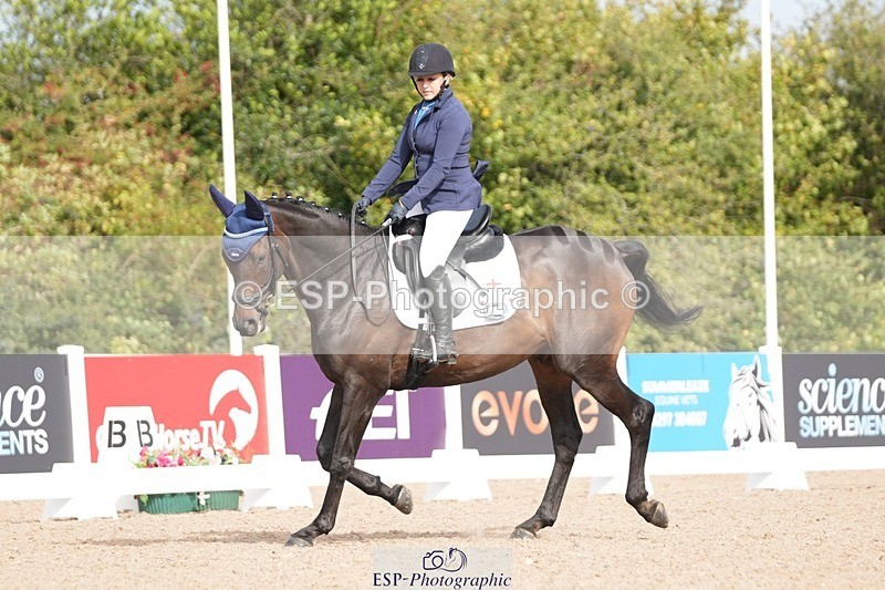 250906-103449-01266 - 033-Caroline.HeardNever.Wait