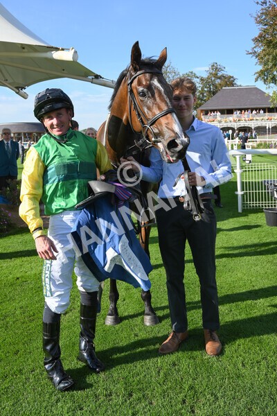 yr08102021r2-37 - Race 2 2.40pm Racing to School EBF Novice Stakes
