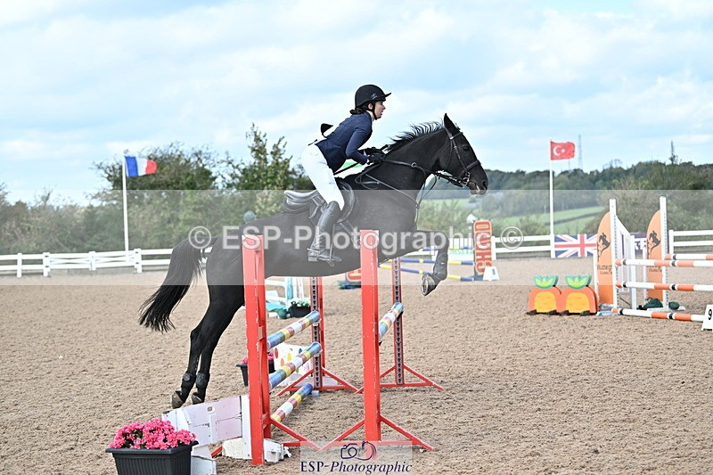 241005A-111924-03281 - SAT Cls 17 95cm Amateur Quali