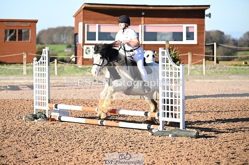 251130-102129-01350 - Cls 18 50cm Clear Round