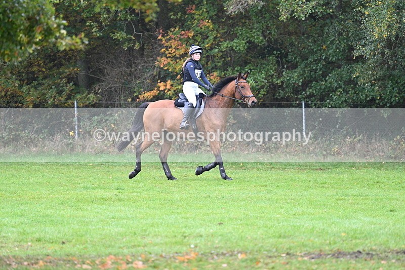 WJ7_3028 - Time 10:47 to 11:11 at the water