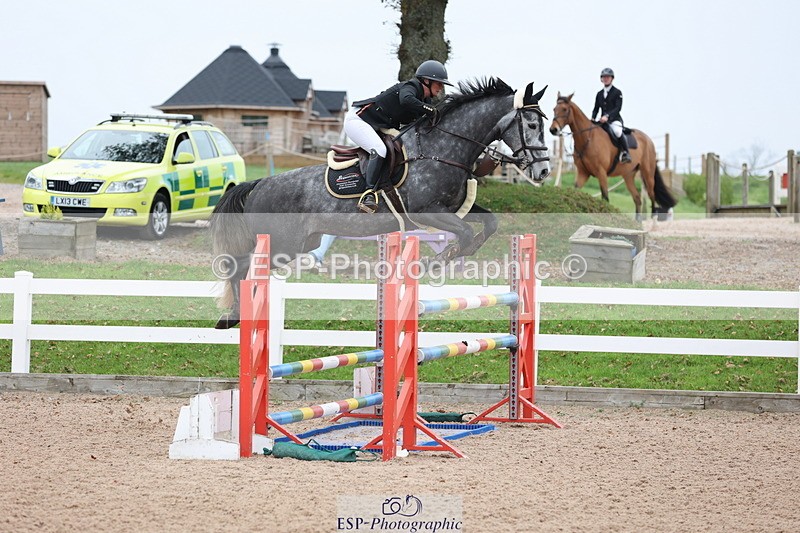 241101A-112816-01380 - FRI Cls 5 Newcomers and 1.10m Open