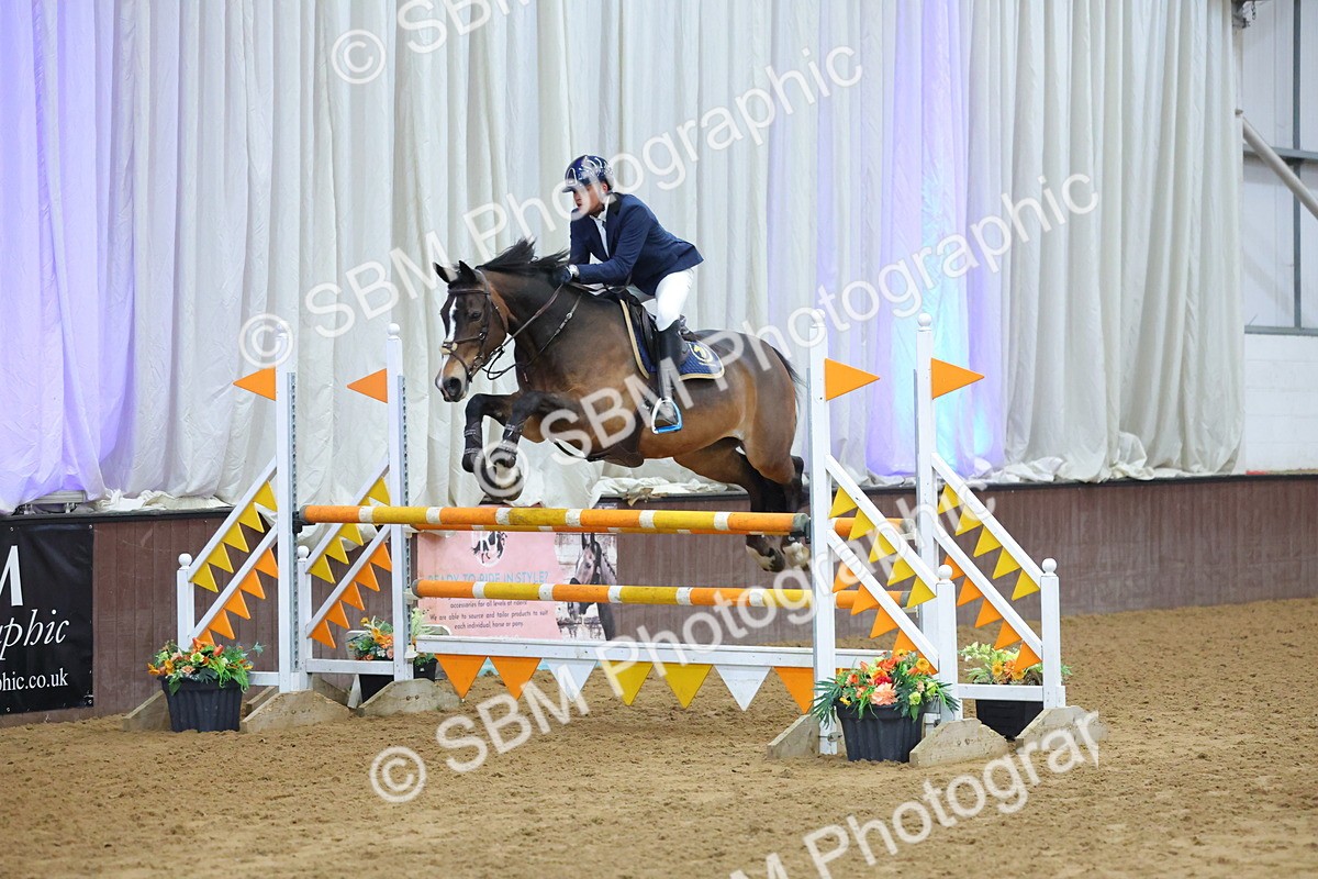 SBM_010557 - Class 23 - Senior Newcomers/ 1.10m Open - First Round (1.10m)