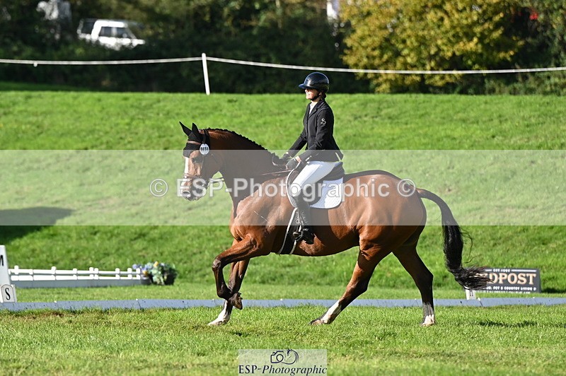 251024A-104718-08135 - F-458-Lucie.Bouchet