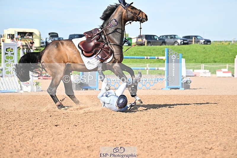 240510A-171259-09414 - Cls 24 National 1.40m Open