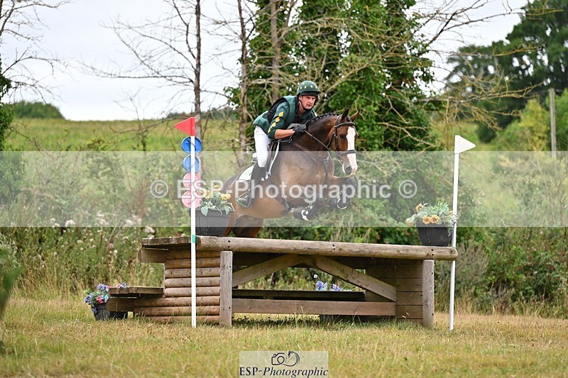 250803A-105453-10019 - K-458-Ollie.Martin-MIH.POP.SOCKS