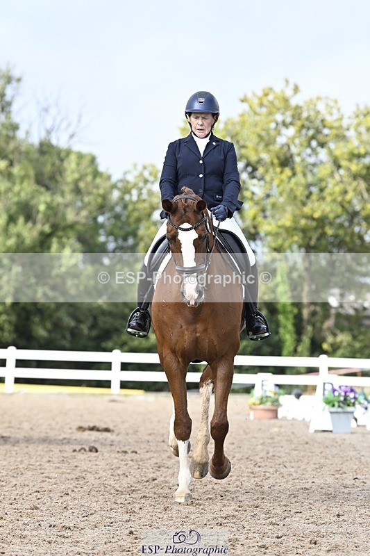 250907-160515-10400 - 052-Elaine.MurphyQT.An.Tainiste