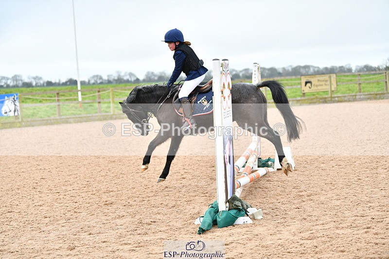 240128A-094447-00049 - Cls 11 Clear Round 50cm