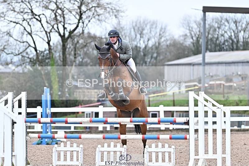 241127-125001-00569 - Cls 04A&B Snr Newc & 1.10m Open