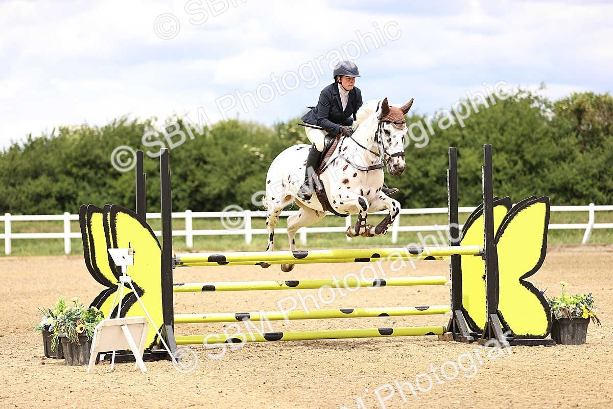 SBM_007218 - Class 18 - Senior 1.05m