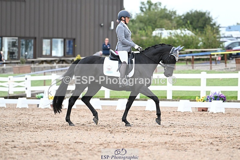 250907-120518-08192 - 011-Lee-Anne.PineMay.diamond