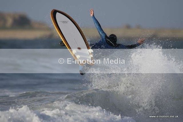 SU 080509 76 - Surf May 09