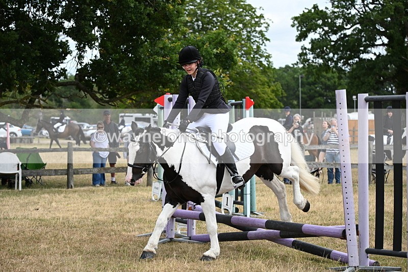 WJ6_5313 - Class 12 Minimus Jumping 45cm