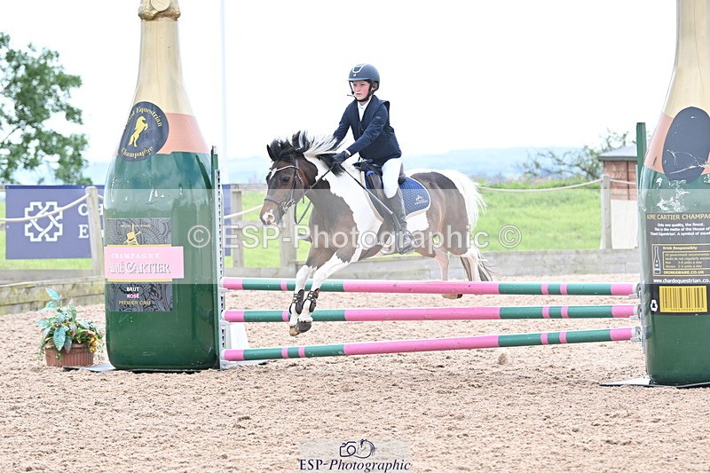 240628A-160530-01349 - Cls 5 Stepping Stones 128cm + 138cm