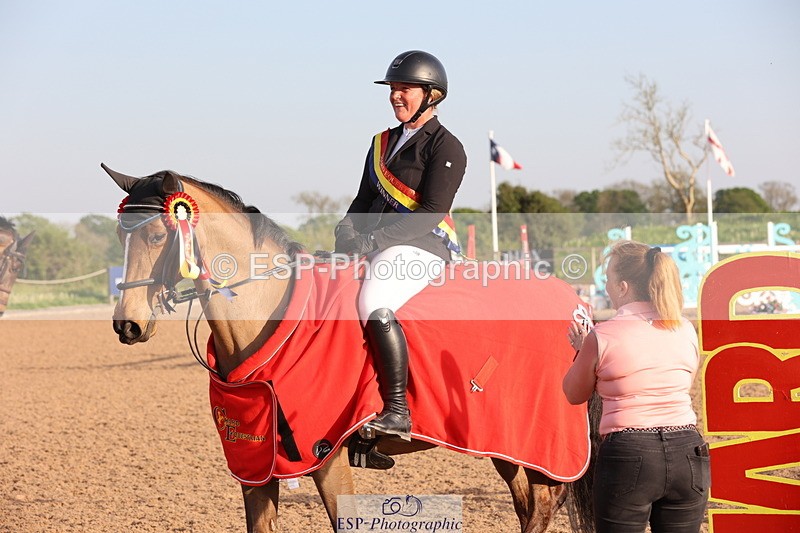 240511A-190709-16092 - Cls 39 Chard Equ Derby