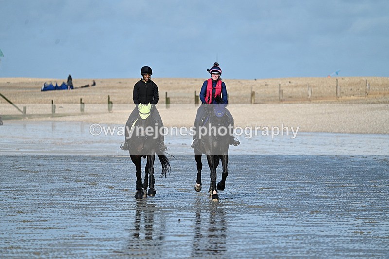 WJ7_4327 - Leigh Kelly & Jade Bennett 25-08-24