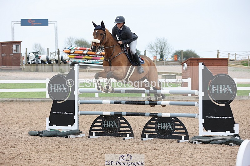 241101A-115642-01563 - FRI Cls 5 Newcomers and 1.10m Open