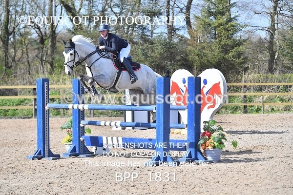 BPP_1831 - CLASS 19 SUN Senior Foxhunter/ 1.20m Open