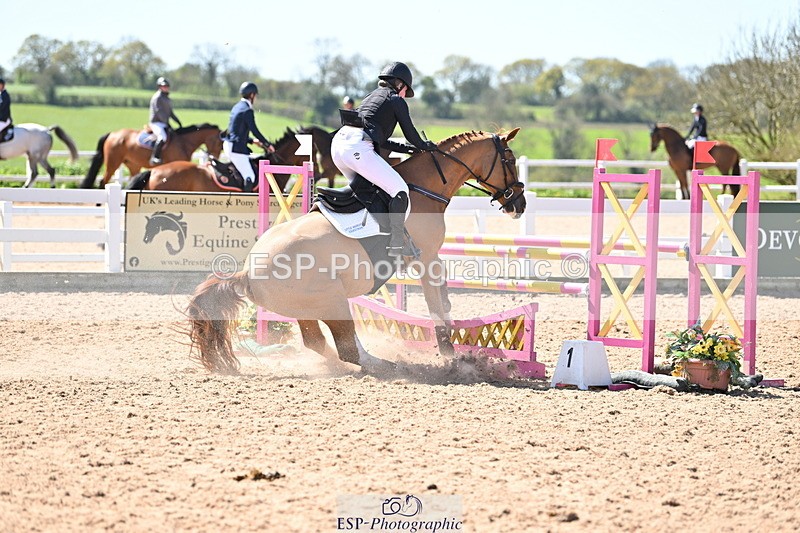 240420A-120340-10702 - Cls 15, 1 Star Bronze Tour 1.15m