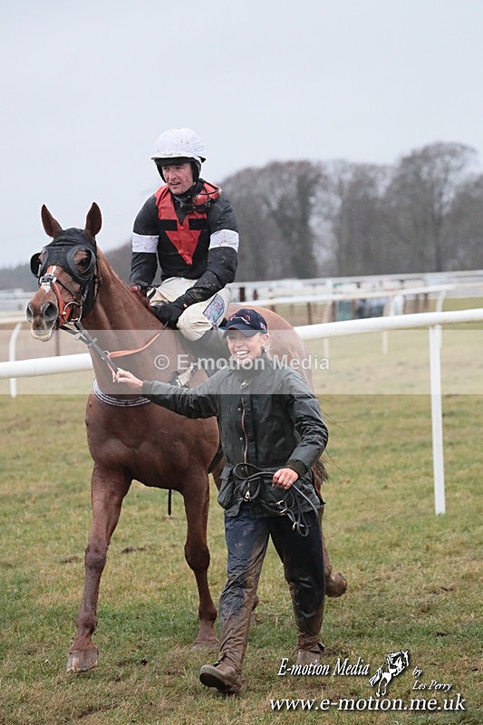PtP 260125 923 - Cocklebarrow Point-to-Point racing with the Heythrop Hunt 26/01/25