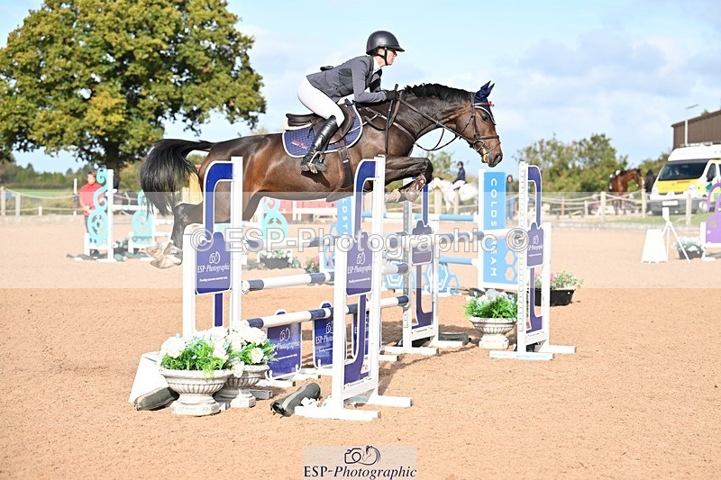 251005-102501-02754 - Cls 15 Foxhunter and 1.20m