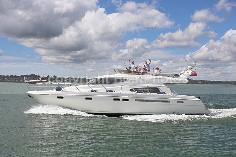 140607 JOY-SEA SEALINE WT7A9549 - Flybridge Cruisers