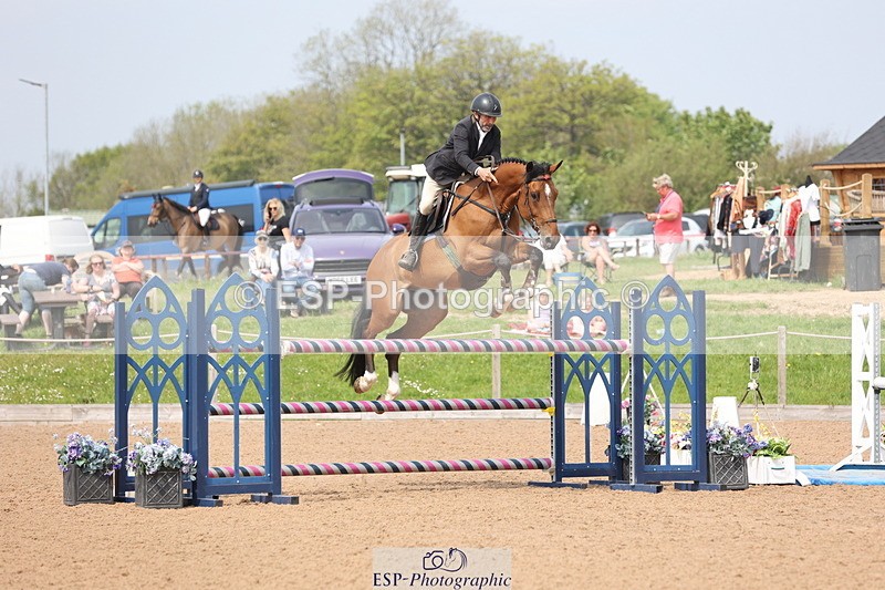 240511A-143903-14379 - Cls 36 National 1.30m Open