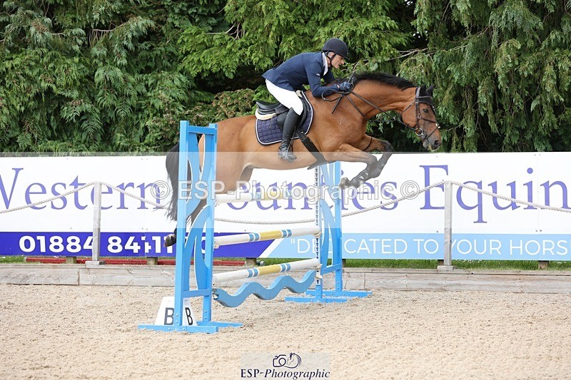 240615-143531-01885 - Cls 6 Snr Foxhunter and 1.20m Open