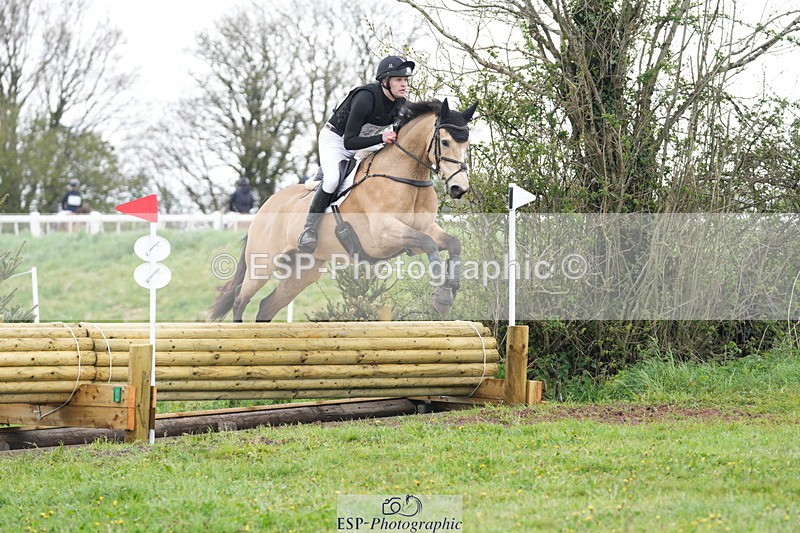 250419-105624-09126 - 461-Frankie.Mckechnie-DUNBYMOONLIGHT