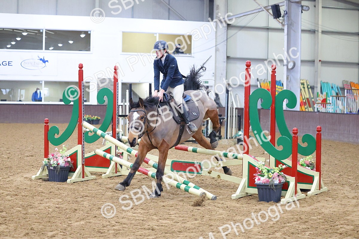 SBM_008285 - Class 21 - Nupafeed Supplements Senior Discovery/ 1m Open - First Round (1.00m)