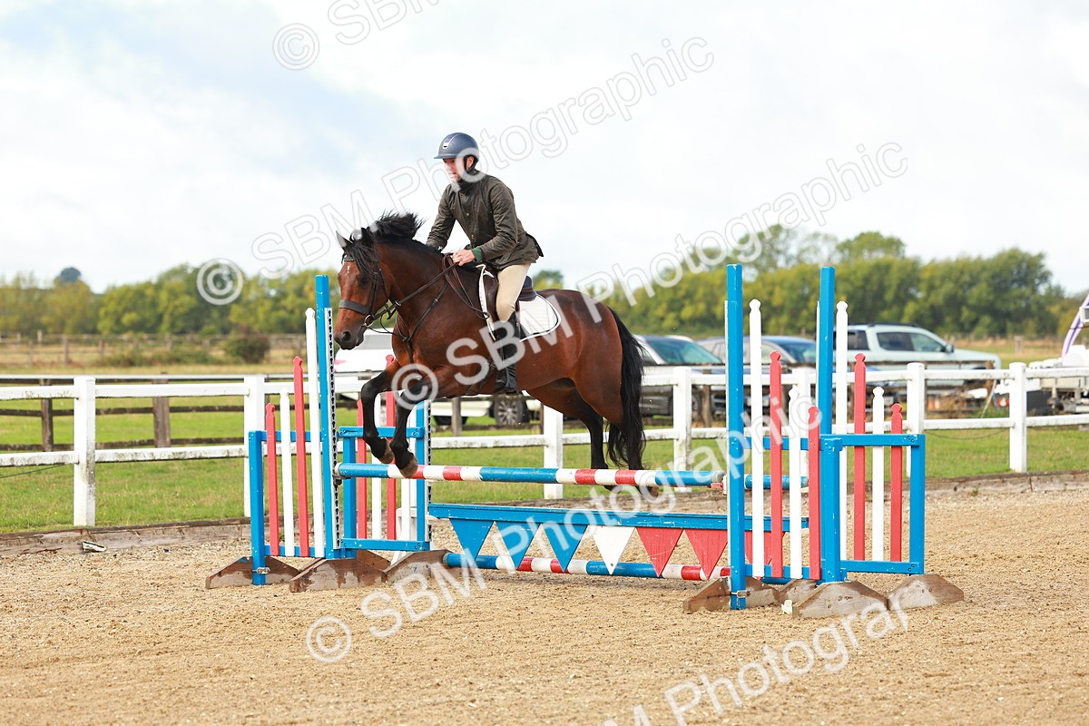 SBM_000242 - Class 1 - Clear Round