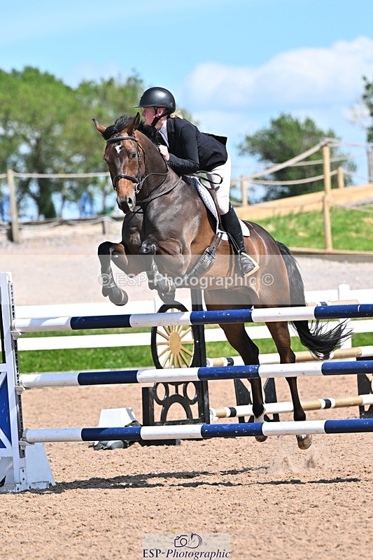 240619A-155229-01023 - Cls 5 Snr Foxhunter and 1.20m Open