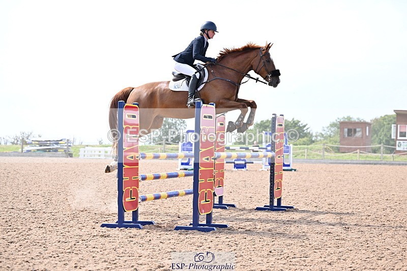 240828A-140513-00786 - Cls 4 Snr Newcomers and 1.10m Open