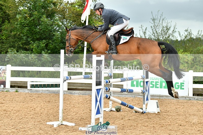 230812A-164518-10558 - Cls 30 A&B 1.10m Nat Am Qual & 1.10m Open