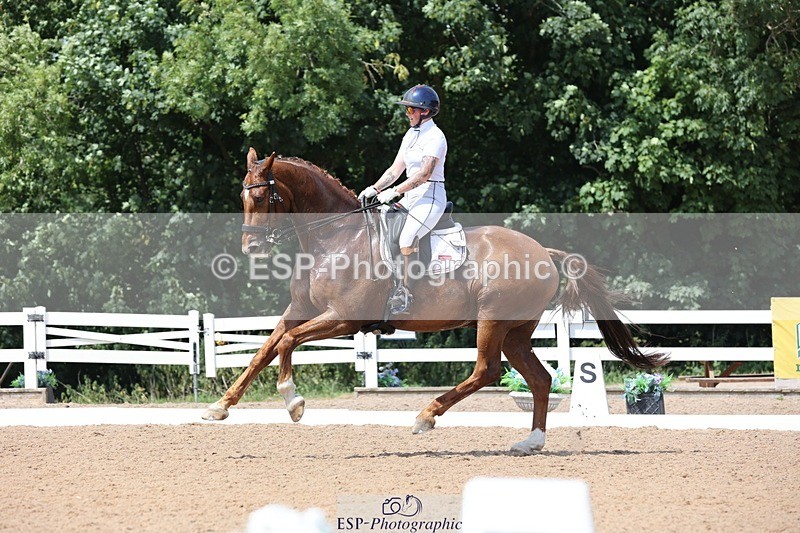 250621-150035-09833 - Cls 40 - FEI Inter I, Start to 15.50