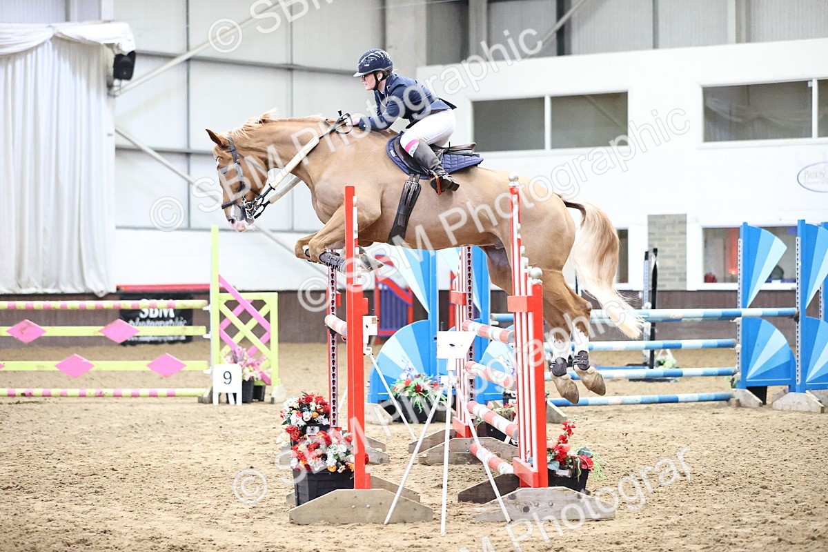 SBM_005013 - Class 16 - Senior Newcomers - 1.10m