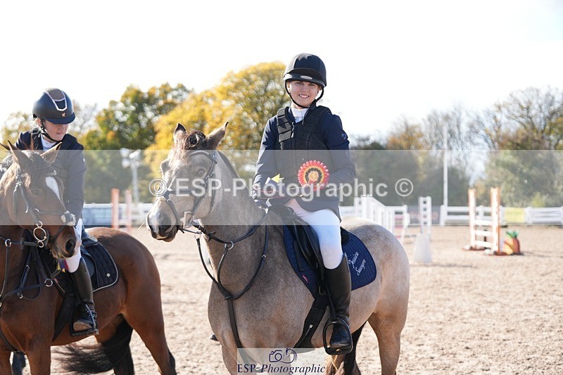 251025-131740-00499 - Cls 9 Pony Winter Discovery and 90cm