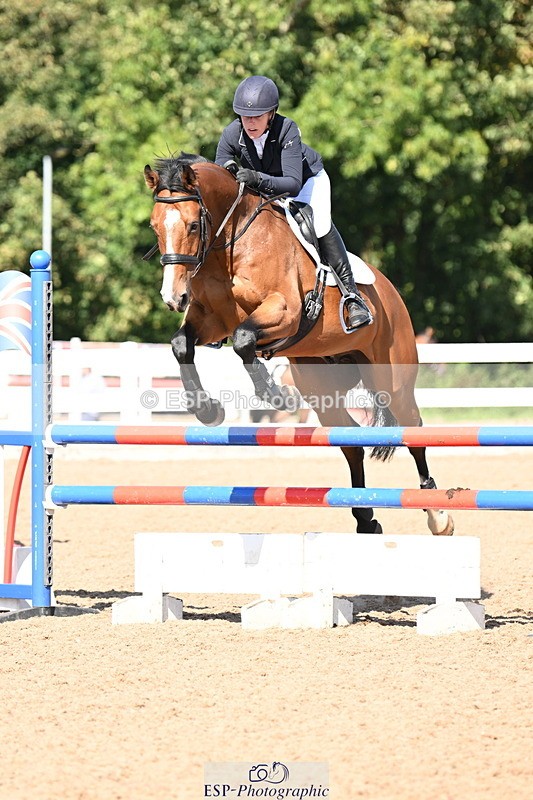 240914A-141545-07578 - Cls 24-S 1.05m Amateur Qualifier