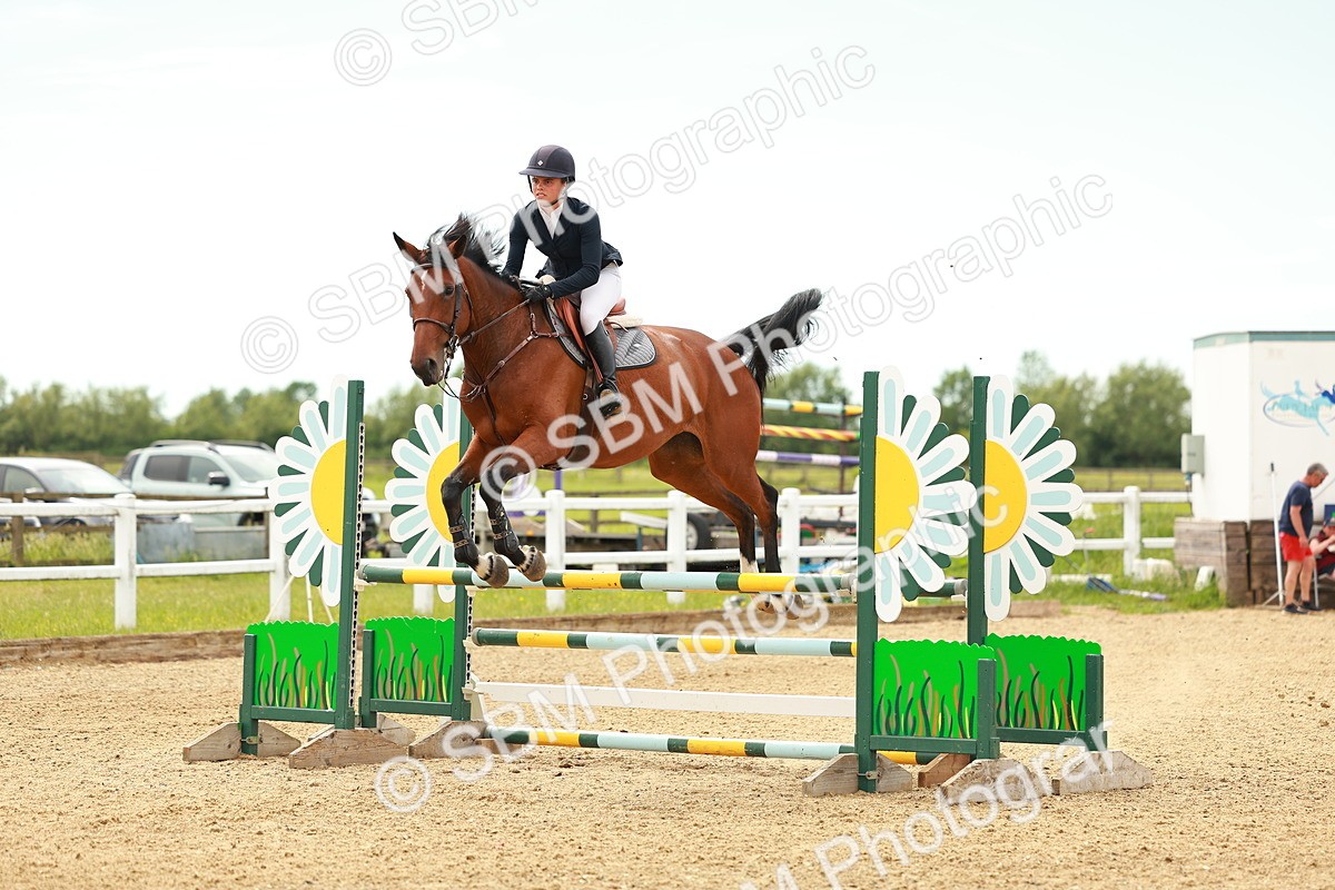 SBM_002186 - Class 4 - Senior Newcomers - 1.10m