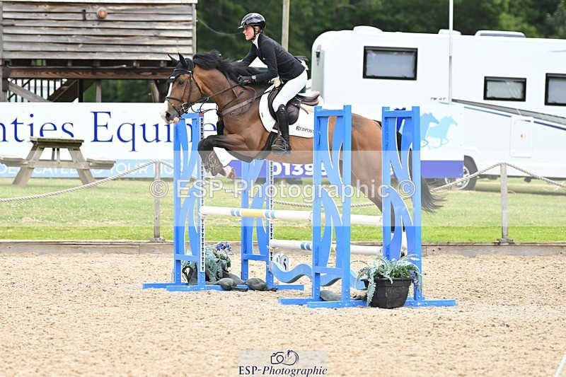 240704-092607-00314 - Cls 6 British Novice and 90cm Open