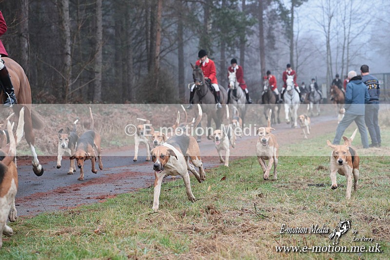 HUPY 261224 347 - Pytchley with Woodland Hunt Boxing Day Meet 26th December 2024