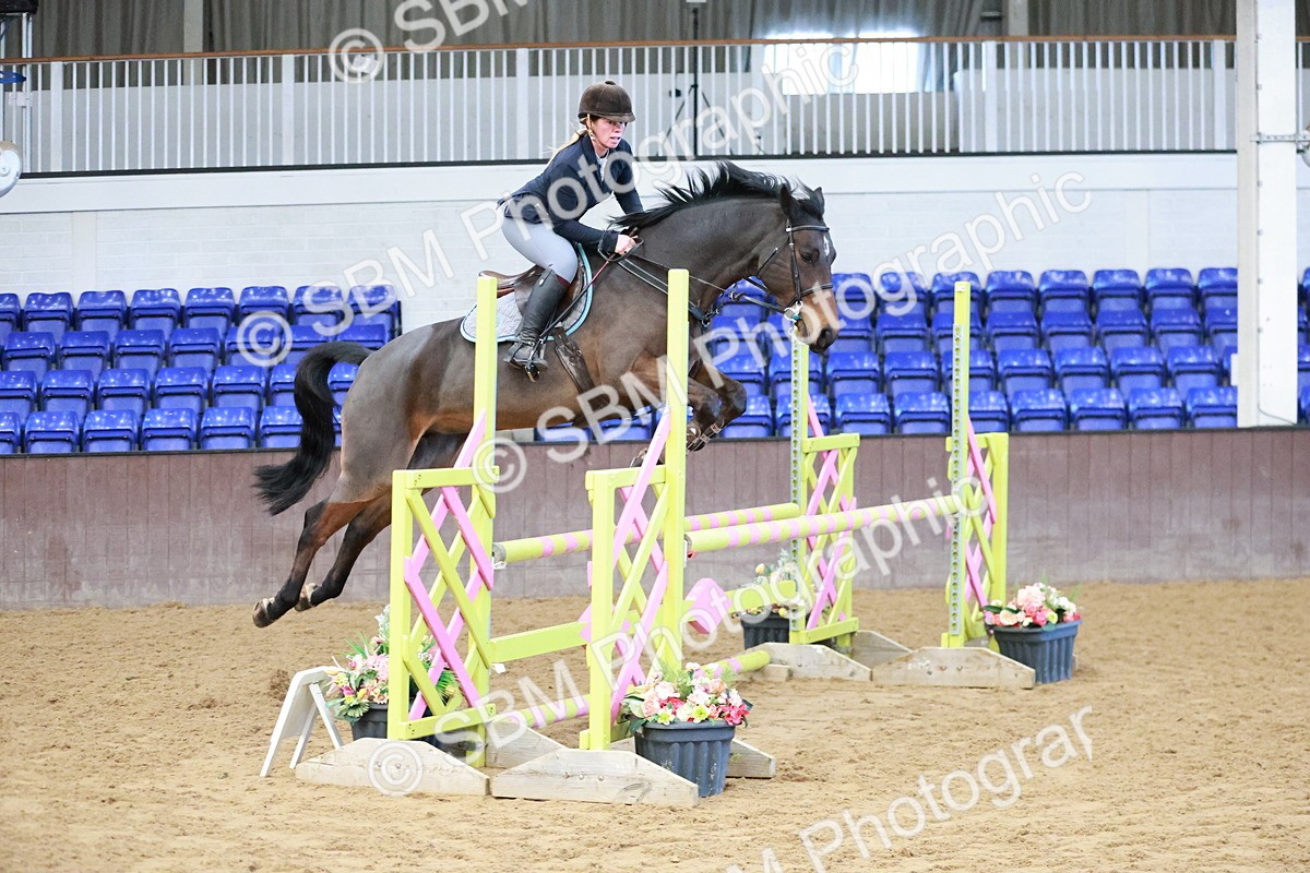 SBM_003011 - Class 9 - Senior British Novice - 90cm
