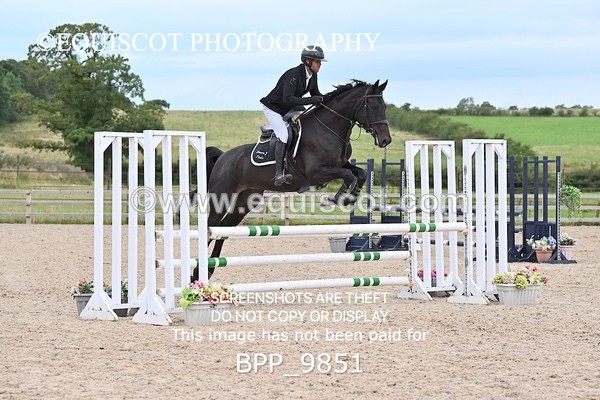 BPP_9851 - CLASS 5 SAT Senior British Novice/ 90cm Open