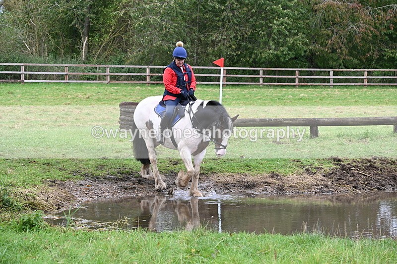 WJ6_6268 - Time at Photographer 12:41 to 13:05