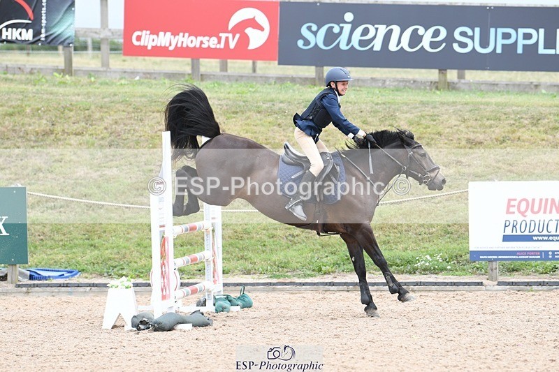 250807-135829-01458 - 90cm Round 2