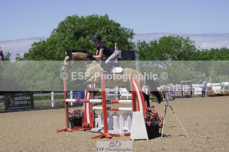 230624A-140812-01773 - Cls 25 Pony Newcomers & 1m Open