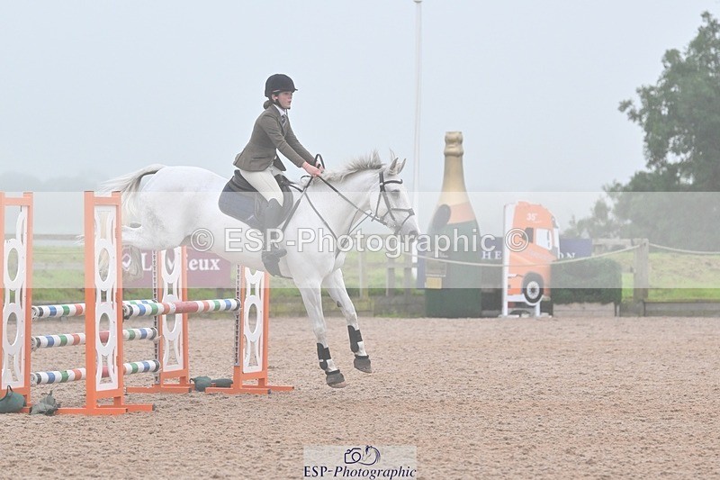 240813-194501-01007 - Classes 7 A&B 90cm