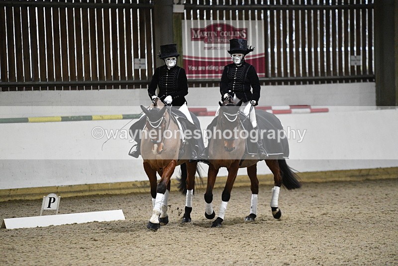 WJ5_9628 - Time 13:04 to 13:41 Fancy Dress DTM