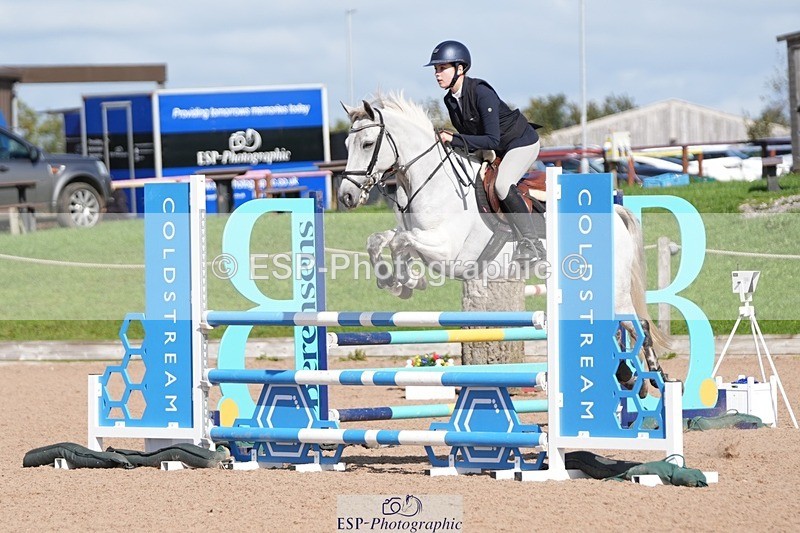 250921-113822-02513 - Cls 6 Pony Newcomers and 1m